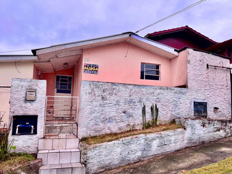 Casa 2 quartos  no bairro COPACABANA em LAGES