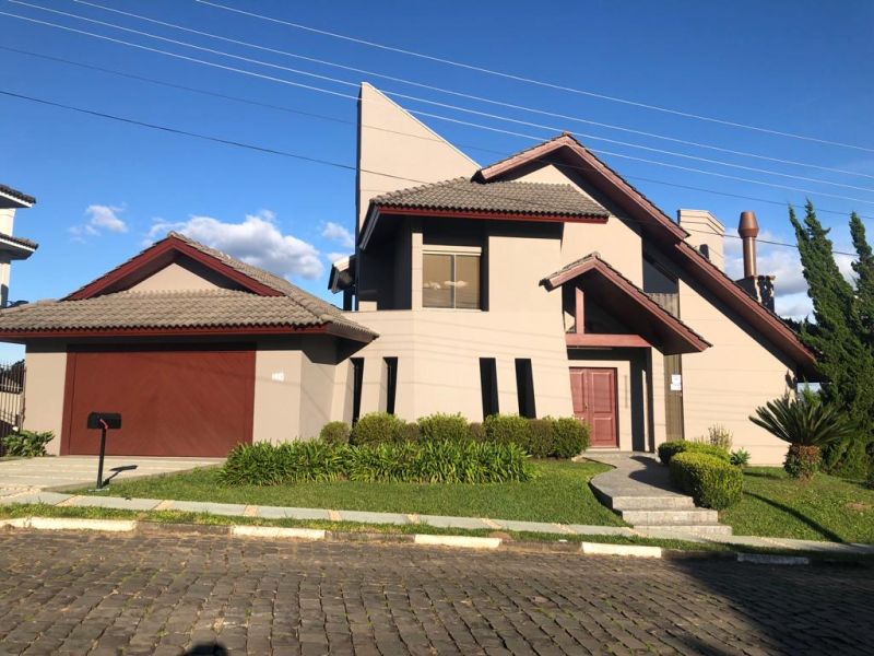 Casa 3 quartos  no bairro GUADALUPE em LAGES