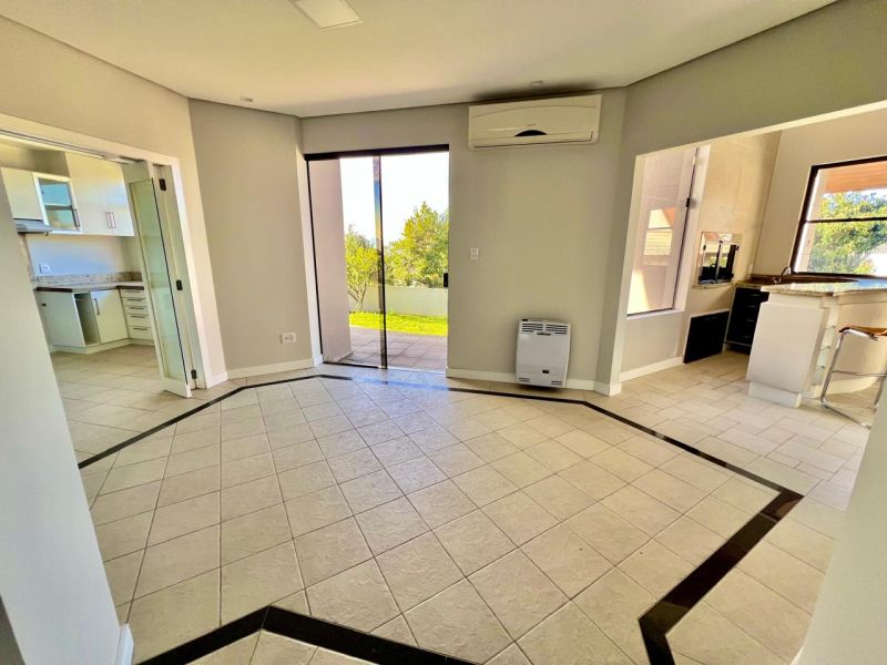 Casa 3 quartos  no bairro GUADALUPE em LAGES