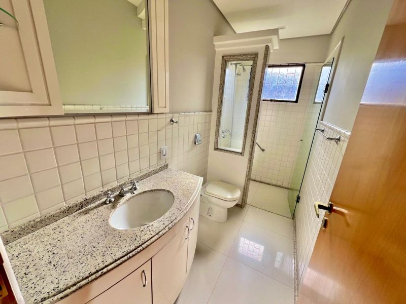 Casa 3 quartos  no bairro GUADALUPE em LAGES