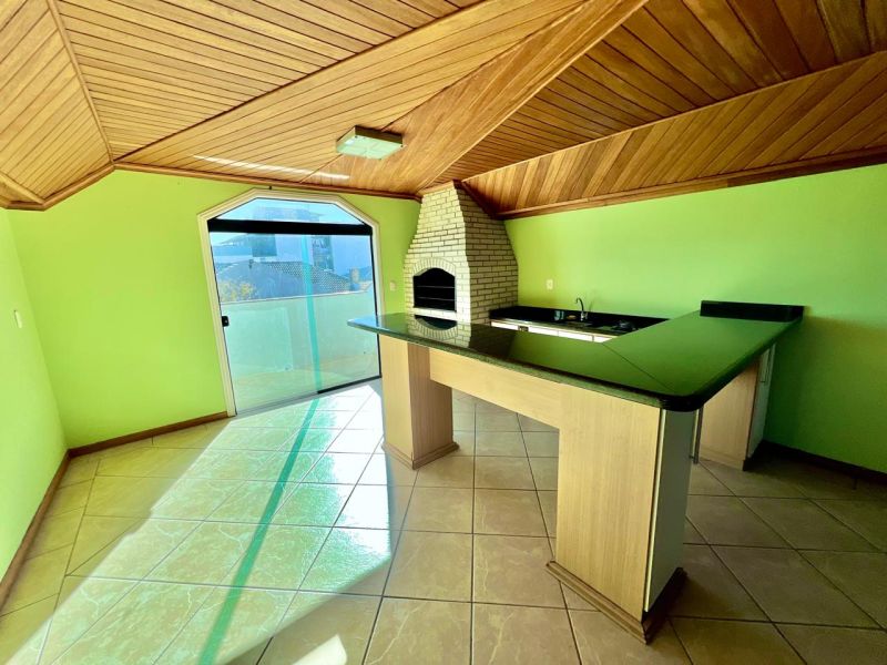 Casa 4 quartos  no bairro CENTRO em LAGES