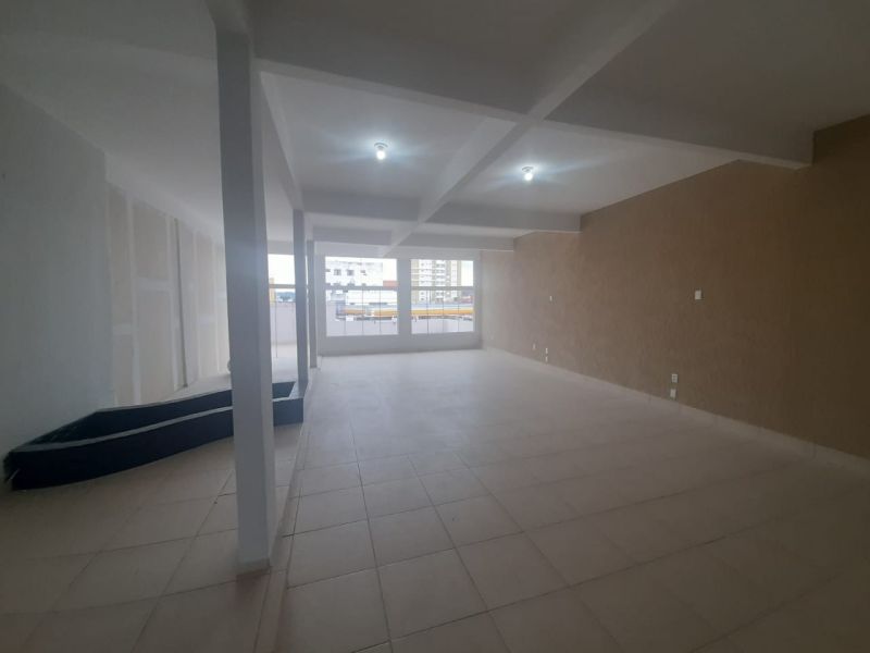 Sala no bairro SAGRADO CORAÇÃO DE JESUS em LAGES