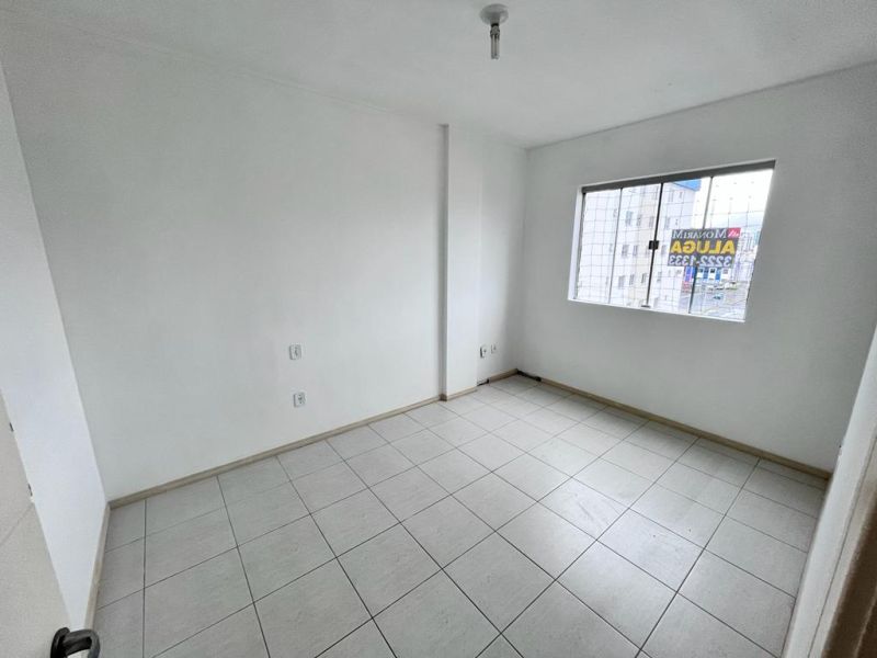 Apto 3 quartos  no bairro UNIVERSITÁRIO em LAGES