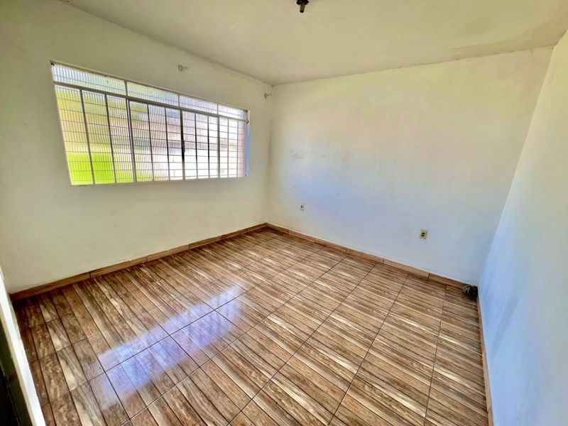 Apto 4 quartos  no bairro CENTRO em LAGES