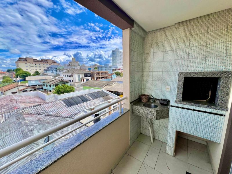 Apto no bairro SAGRADO CORAÇÃO DE JESUS em LAGES