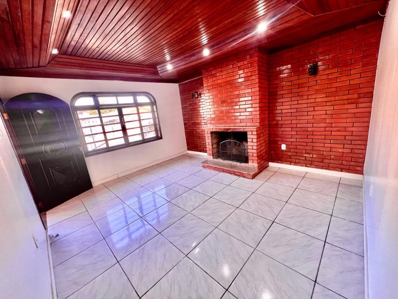Casa 2 quartos  no bairro BRUSQUE em LAGES