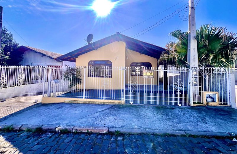 Casa 2 quartos  no bairro BRUSQUE em LAGES