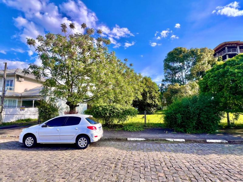 Casa 3 quartos  no bairro SAGRADO CORAÇÃO DE JESUS em LAGES