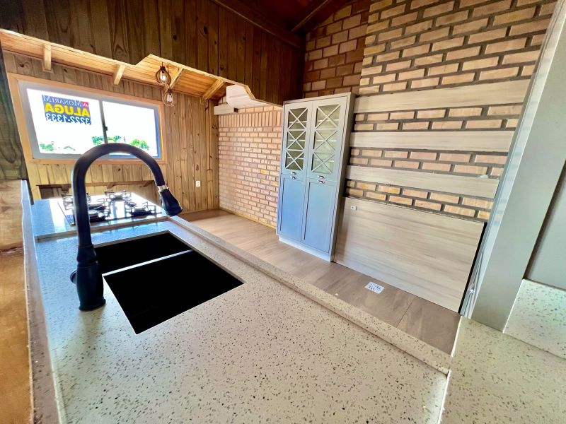 Apto 2 quartos  no bairro CORAL em LAGES