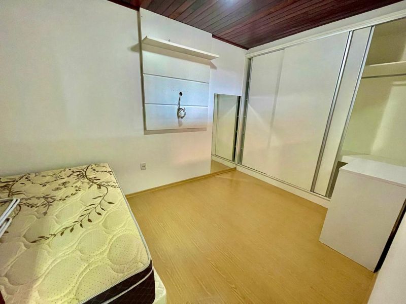 Apto 1 quarto  no bairro CORAL em LAGES