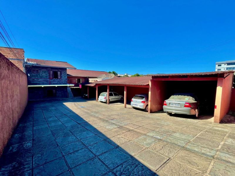 Apto 1 quarto  no bairro CORAL em LAGES