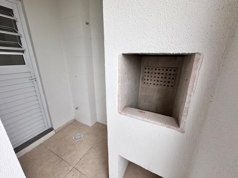Apto 2 quartos  no bairro MARIA LUIZA em LAGES