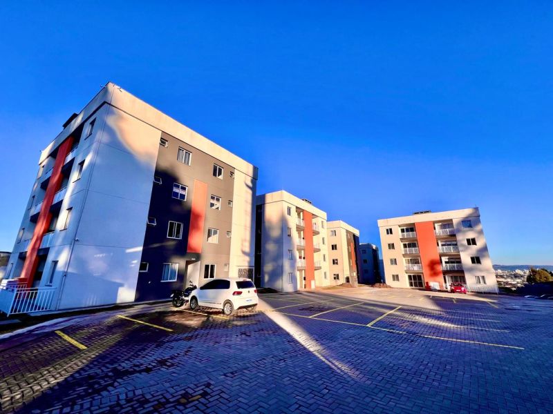 Apto 2 quartos  no bairro MARIA LUIZA em LAGES