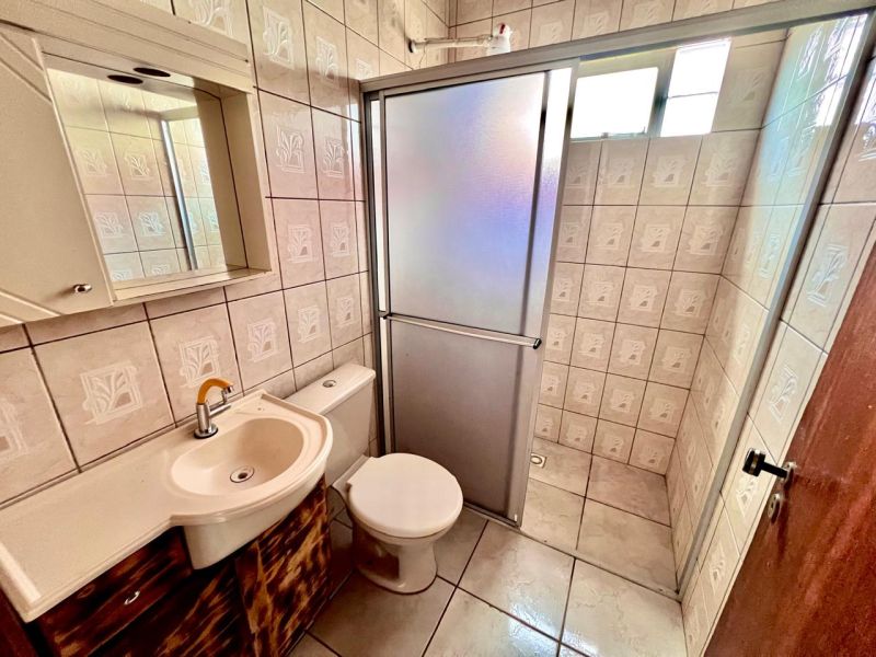 Casa 3 quartos  no bairro ÁREA INDUSTRIAL em LAGES