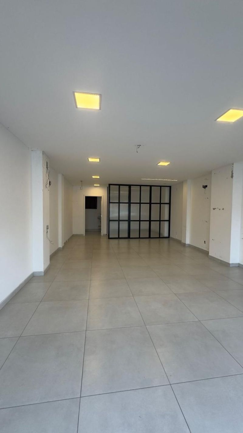 Sala no bairro CORAL em LAGES