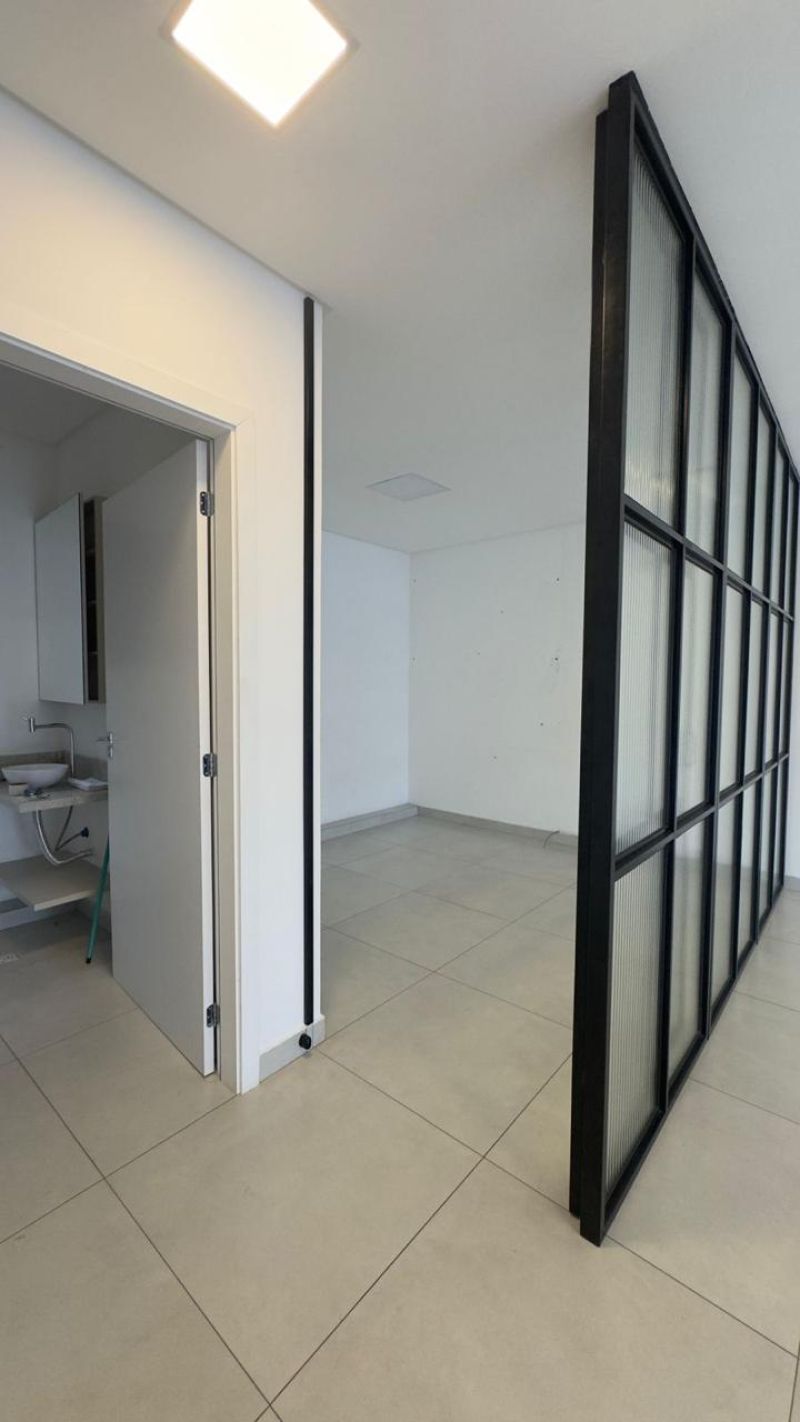 Sala no bairro CORAL em LAGES