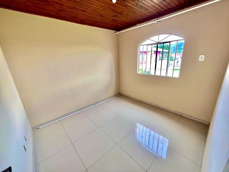 Casa 3 quartos  no bairro CARAVÁGIO em LAGES