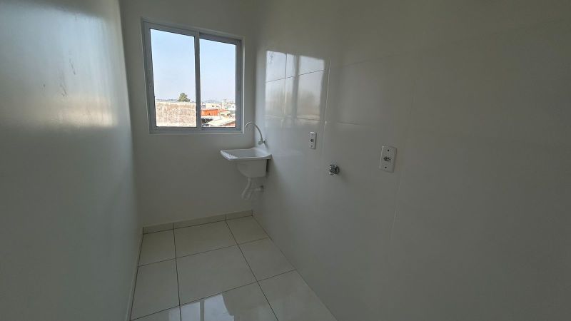 Casa 2 quartos  no bairro CORAL em LAGES