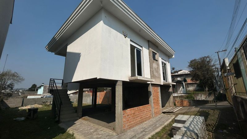 Casa 2 quartos  no bairro CORAL em LAGES