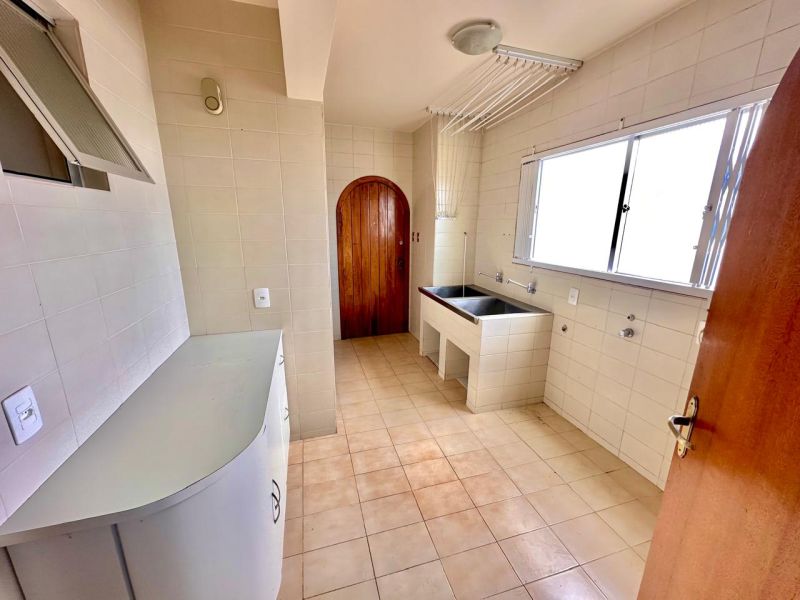 Apto 3 quartos  no bairro CENTRO em LAGES