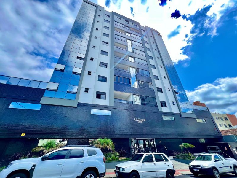 Apto 2 quartos  no bairro CENTRO em LAGES