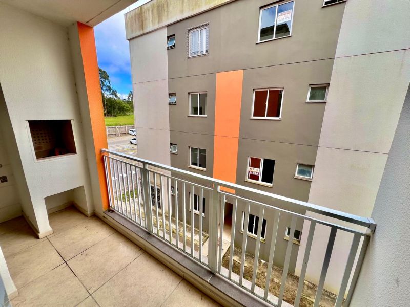 Apto 2 quartos  no bairro MARIA LUIZA em LAGES