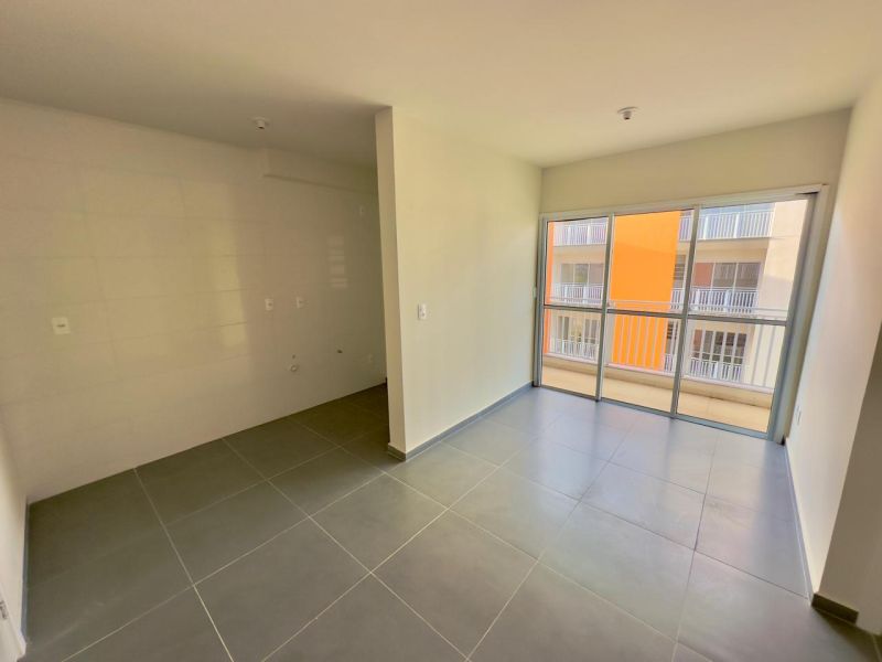 Apto 2 quartos  no bairro MARIA LUIZA em LAGES