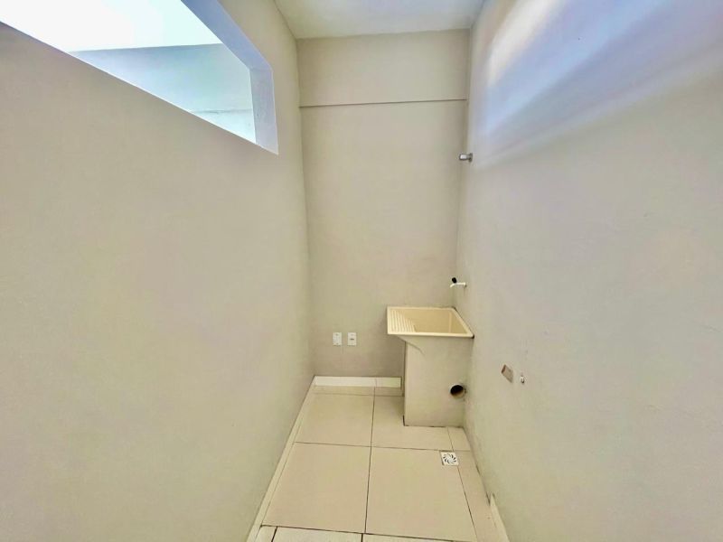 Apto 2 quartos  no bairro CORAL em LAGES