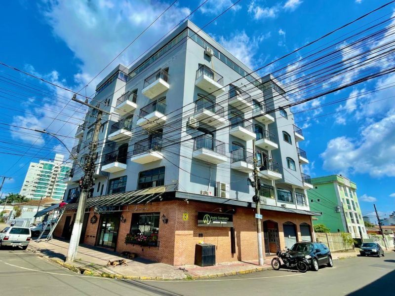 Apto 2 quartos  no bairro CORAL em LAGES