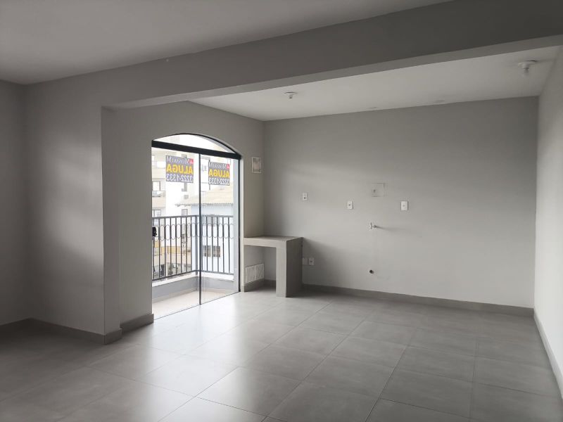 Apto 2 quartos  no bairro CORAL em LAGES