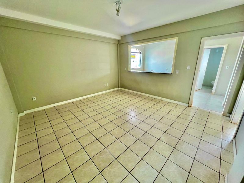 Apto 1 quarto  no bairro CORAL em LAGES