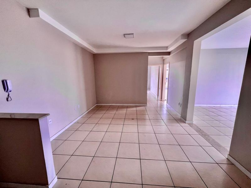 Apto 2 quartos  no bairro CORAL em LAGES
