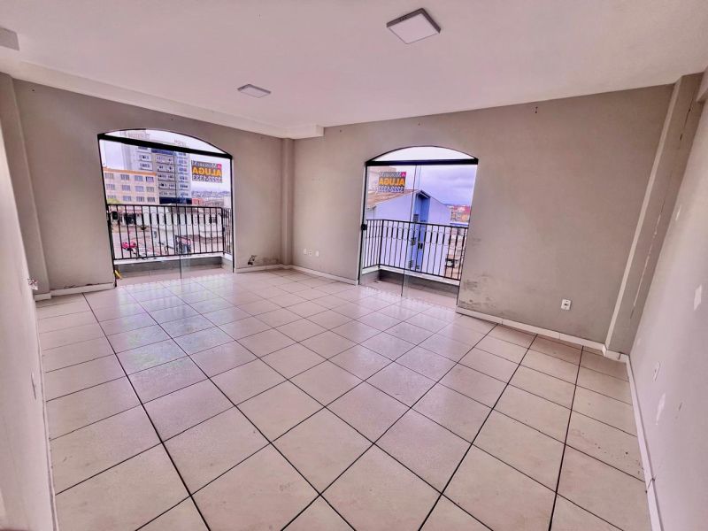Apto 2 quartos  no bairro CORAL em LAGES