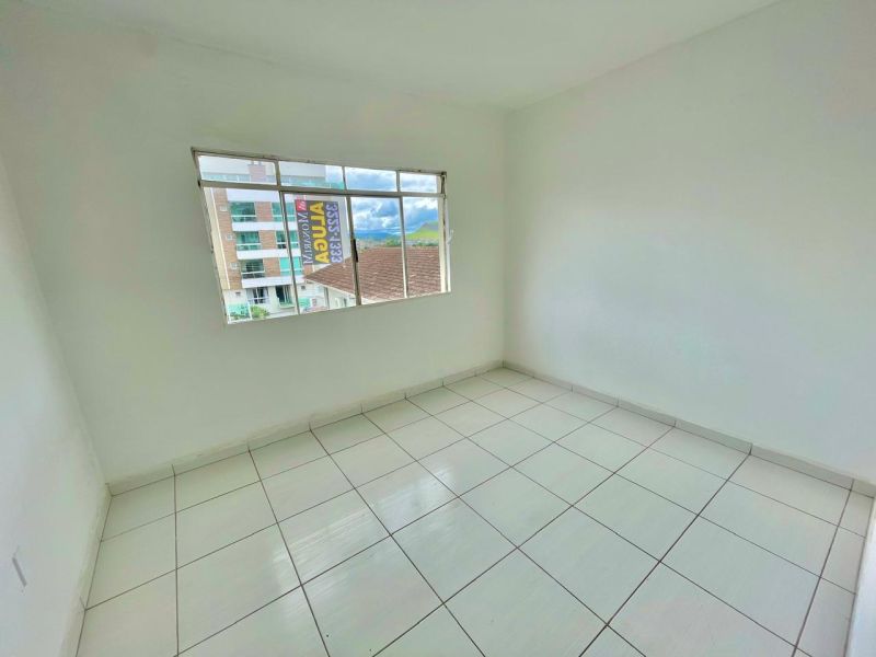Apto 2 quartos  no bairro CORAL em LAGES