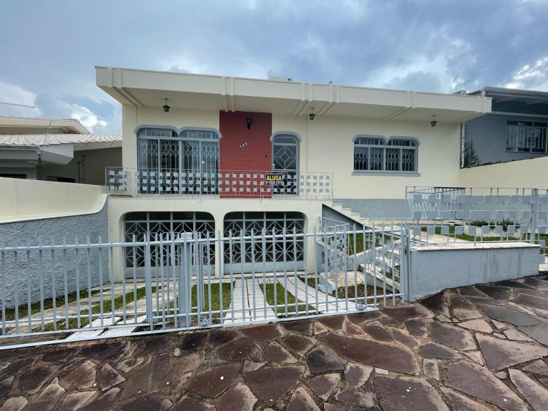 Casa 4 quartos  no bairro CENTRO em LAGES