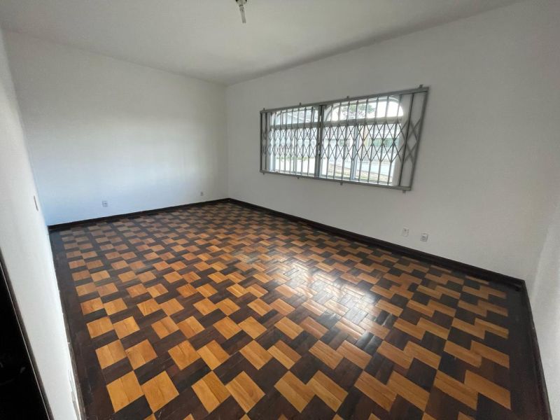 Casa 4 quartos  no bairro CENTRO em LAGES