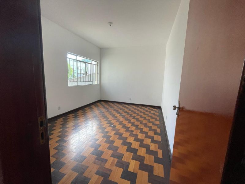 Casa 4 quartos  no bairro CENTRO em LAGES