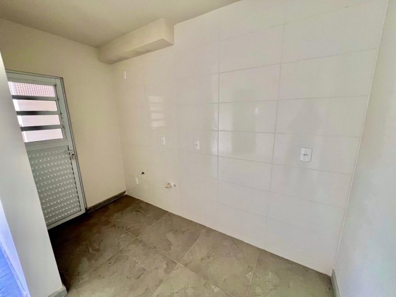 Apto 2 quartos  no bairro MARIA LUIZA em LAGES