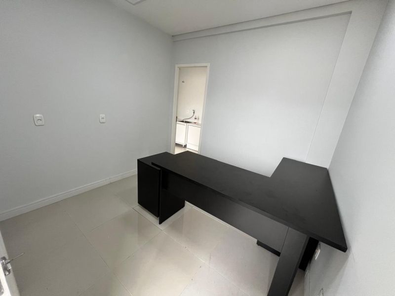 Sala no bairro SAGRADO CORAÇÃO DE JESUS em LAGES