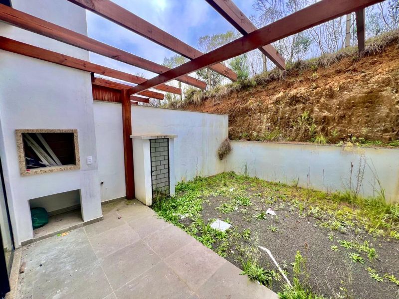 CASA 2 quartos  no bairro JARDIM PANORÂMICO em LAGES
