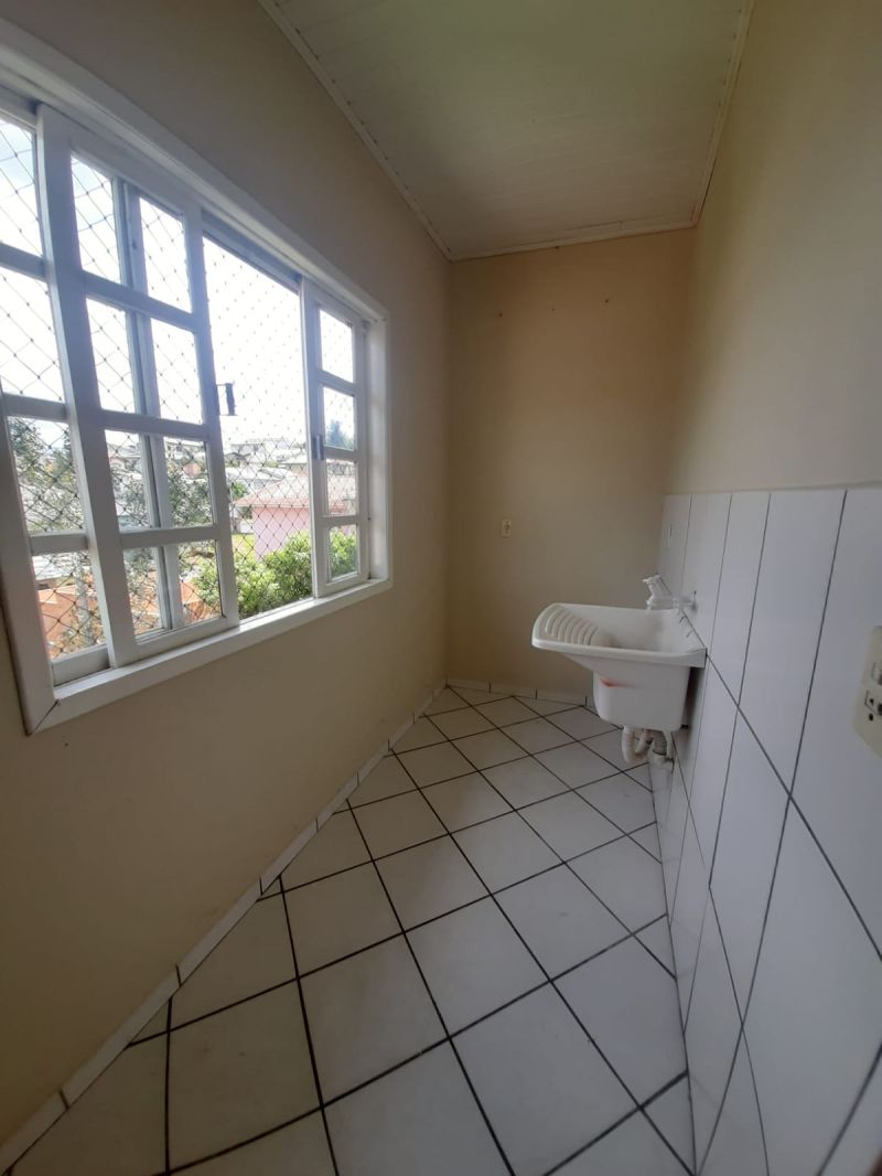 Apto 3 quartos  no bairro BRUSQUE em LAGES