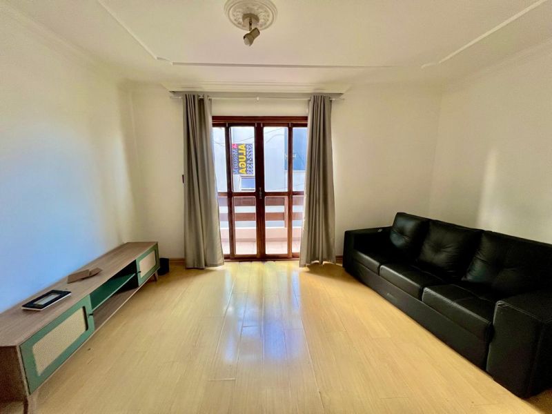 Apto 3 quartos  no bairro CENTRO em LAGES