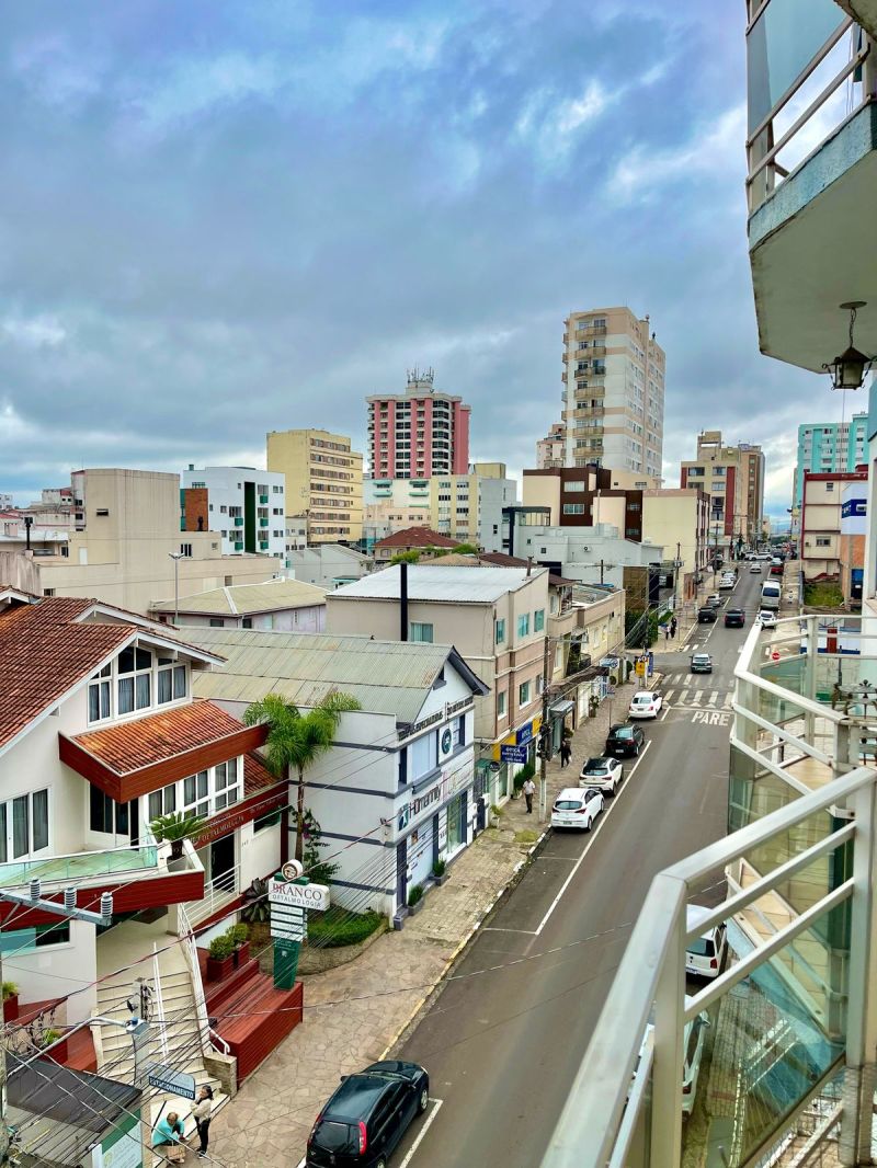 Apto 3 quartos  no bairro CENTRO em LAGES