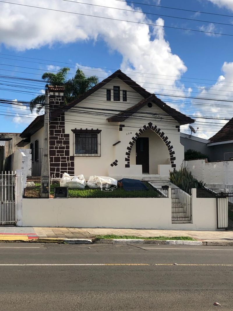 Casa 1 quarto  no bairro UNIVERSITÁRIO em LAGES