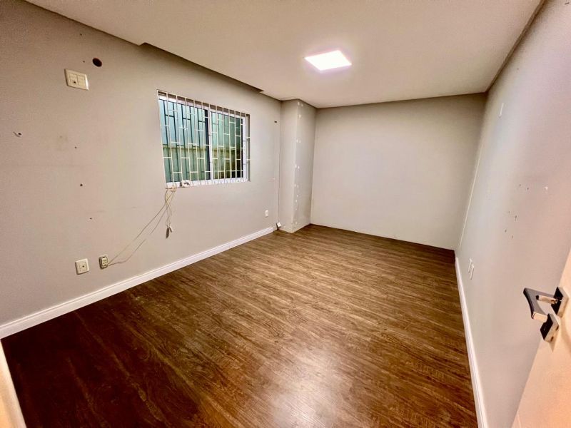 Casa 3 quartos  no bairro GUADALUPE em LAGES