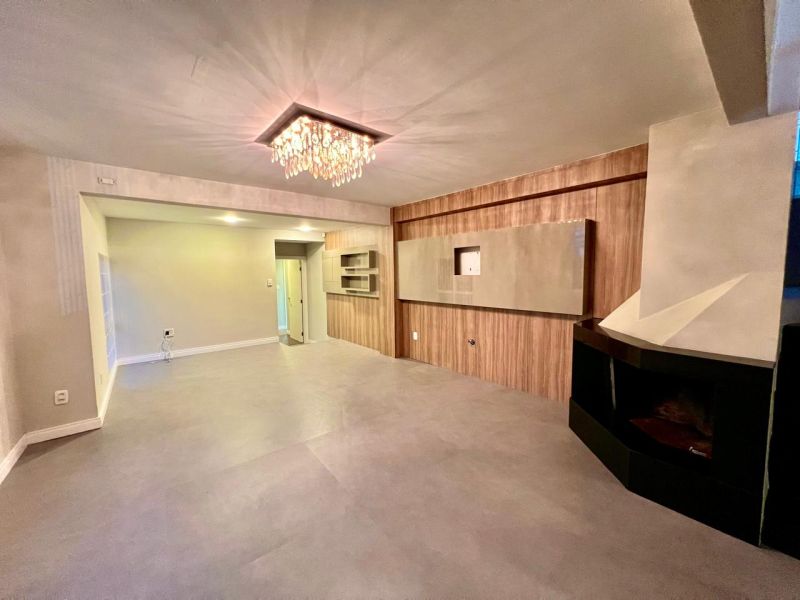 Casa 3 quartos  no bairro GUADALUPE em LAGES