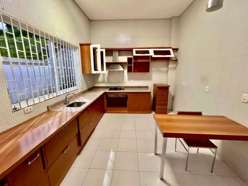 Casa 3 quartos  no bairro GUADALUPE em LAGES