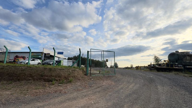 Barracão no bairro CDL em LAGES
