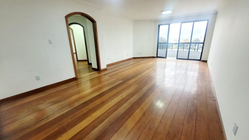 Apto 3 quartos  no bairro CENTRO em LAGES