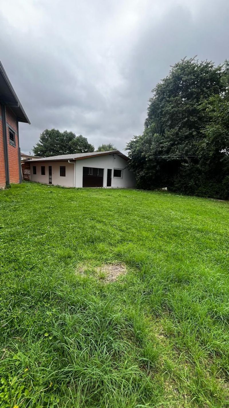 Casa 3 quartos  no bairro FREI ROGÉRIO em LAGES